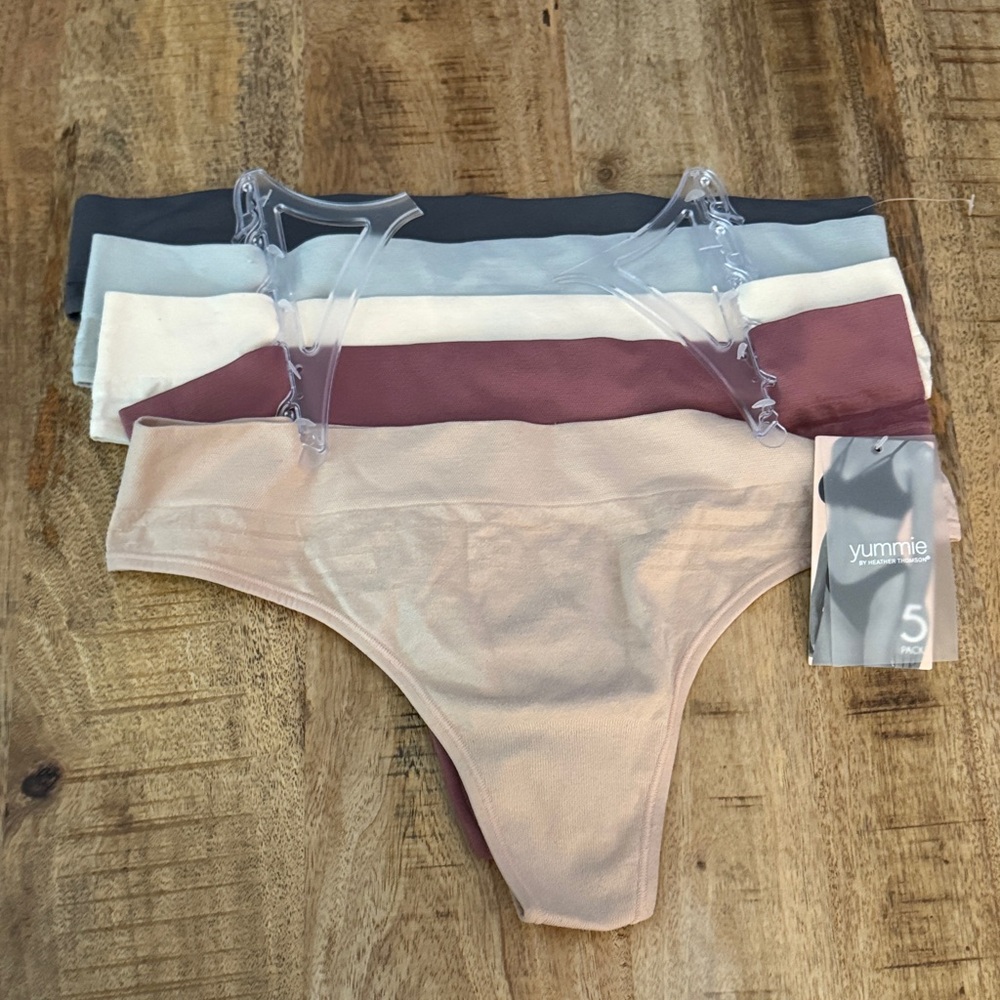 Yummie by heather Thomson 5 pack set of seamless thongs nude colors XL nylon NWT